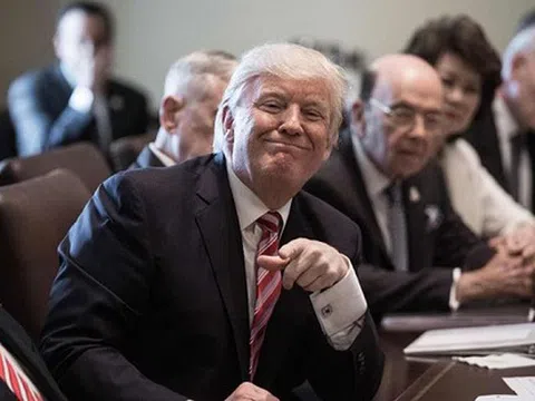 Tổng thống Donald Trump và cuộc “thanh lọc” nội các đầy biến động