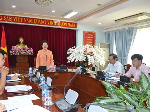 Ngăn lạm dụng quyền lực