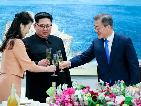 Ông Kim Jong-un tiết lộ điều kiện từ bỏ vũ khí hạt nhân