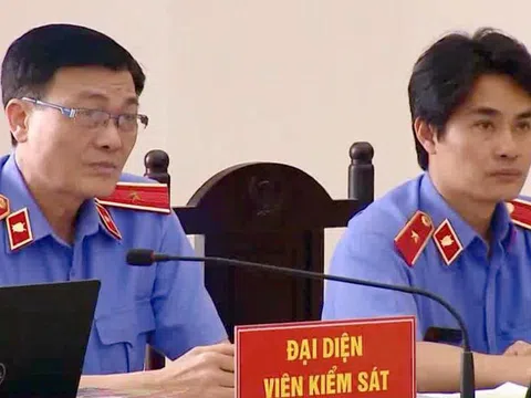 Vụ án ông Đinh La Thăng: Ở PVC 'đưa tiền thoải mái, không cần giấy tờ'