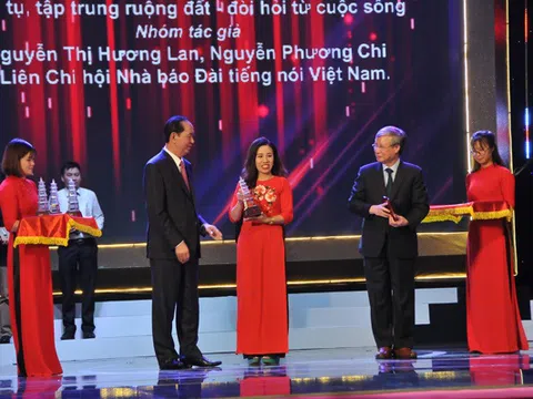 Trao Giải Báo chí quốc gia lần thứ XII