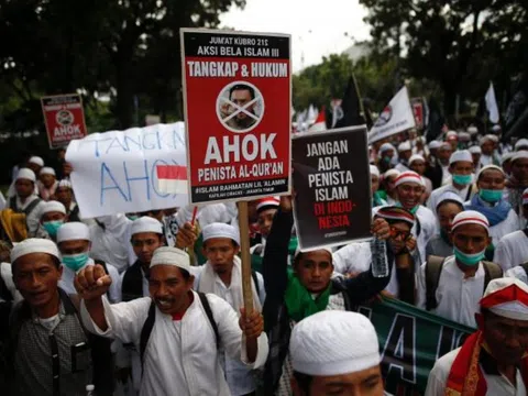 Các quốc gia đã hành động thế nào để chống lại “tin giả” trong thời đại kỷ nguyên số?