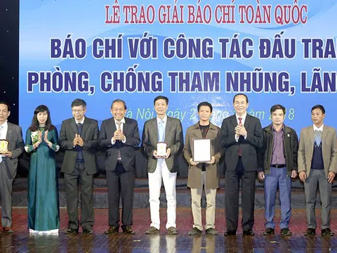 Để Báo chí, Nhà báo không “chùn bước” trước tham nhũng
