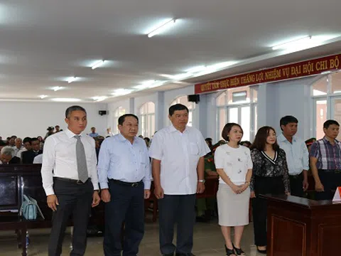 Nguyên chủ tịch, phó chủ tịch UBND TP.Vũng Tàu hầu tòa