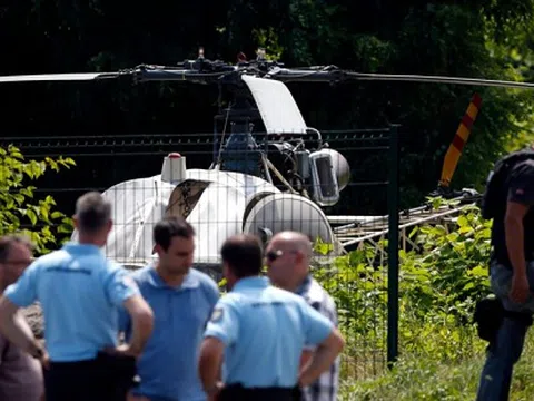 Trùm tội phạm táo tợn bậc nhất nước Pháp vượt ngục bằng trực thăng