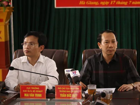 Nâng điểm thi bị xử lý hành chính hay hình sự?