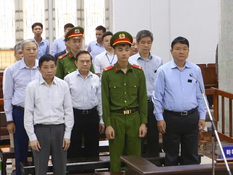 “Sếp lớn” né nghĩa vụ đến tòa, hệ lụy nào cho công tác tranh tụng?