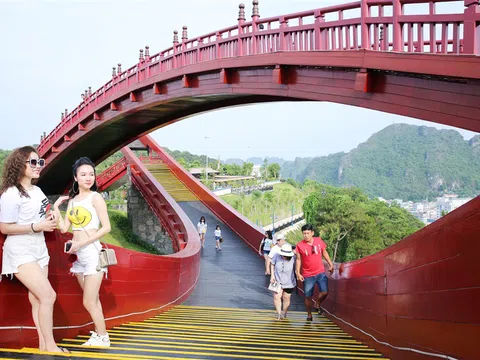 Đến Sun World Halong Complex hè này để biết thế nào là thiên đường giải trí