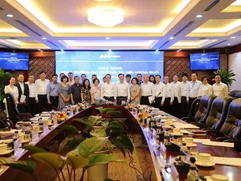 Tập đoàn FLC tiếp đón Đoàn trưởng các cơ quan đại diện Việt Nam ở nước ngoài nhiệm kỳ 2018-2021