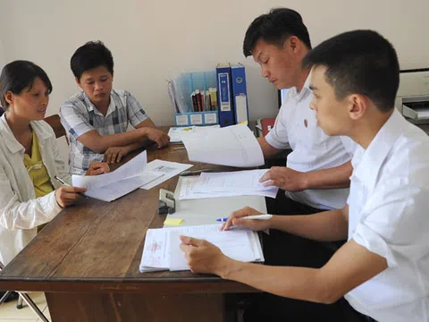 Hoạt động xác minh, thu thập, bổ sung chứng cứ của Tòa án theo BLTTHS 2015