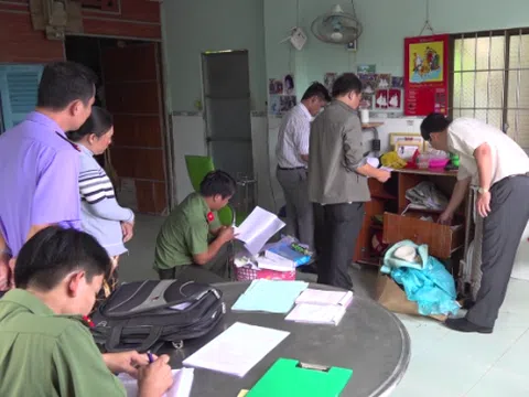 An Giang: Triệt phá đường dây mua bán đô la Mỹ giả