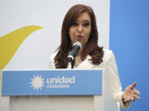 Argentina truy tố cựu Tổng thống C.Fernandez tội nhận hối lộ
