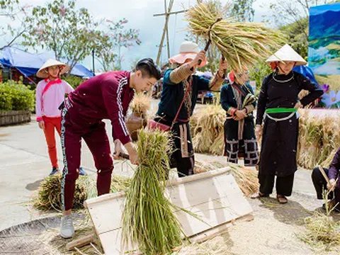Cuối tuần lên ngay Fansipan sống đời Tây Bắc chất lịm