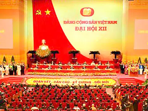 Quyền lực, trách nhiệm người lãnh đạo và niềm tin của nhân dân