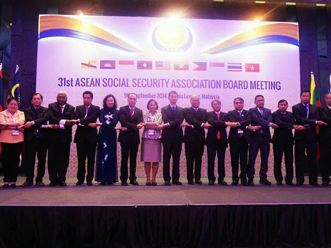 BHXH Việt Nam:  Cơ hội và thách thức trong hợp tác và hội nhập