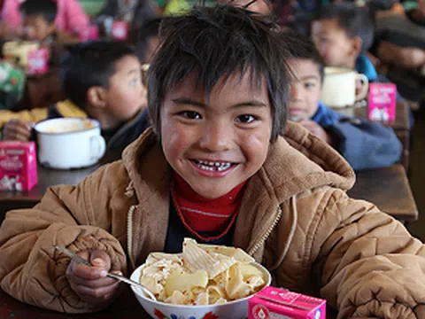 Triển khai chương trình " Sữa học đường" tại Hà Nội: Quan trọng là công khai, minh bạch