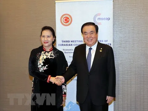 Chủ tịch Quốc hội Nguyễn Thị Kim Ngân hội kiến Chủ tịch Quốc hội Hàn Quốc