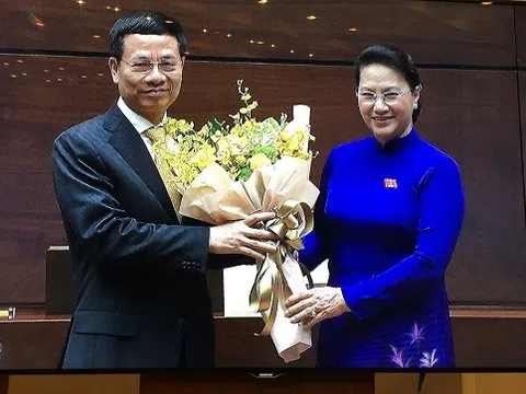 ĐBQH kỳ vọng vào tân Bộ trưởng Thông tin và Truyền thông Nguyễn Mạnh Hùng