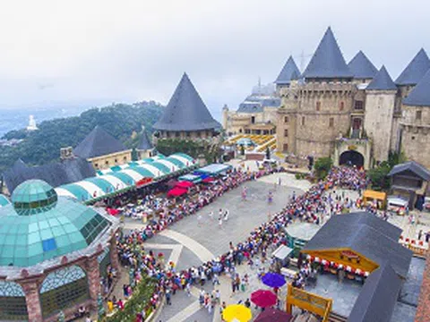 Cầu Vàng, bia đen và cuộc lột xác 420 ngày của du lịch giải trí Đà Nẵng