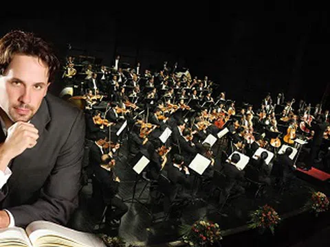 Đêm “Huyền thoại Tình yêu” với Sun Symphony Orchestra:  Khi Chopin “gặp” sắc màu Tây Bắc