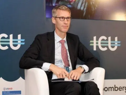 Tham nhũng khiến Ukraine mất 2% tăng trưởng GDP mỗi năm