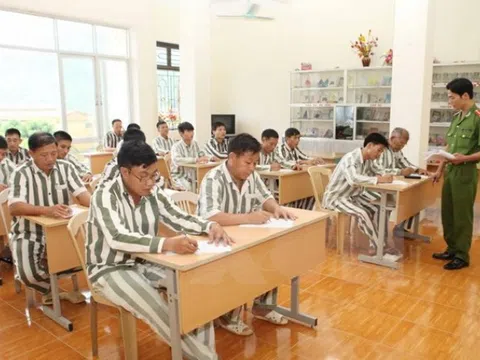 Trại giam liên kết với doanh nghiệp, cho phạm nhân lao động ngoài trại giam