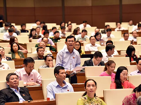 ĐBQH: Tham nhũng vẫn đang là thách thức và vấn đề bức xúc