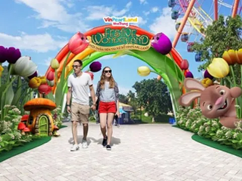 FESTIVE WONDERLAND – Lễ hội thần tiên tại xứ sở Vinpearl Land