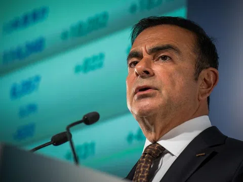 Cựu chủ tịch và Nissan chính thức bị khởi tố