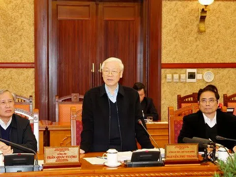 Kiên quyết đưa ra khỏi đảng những người vào đảng để được đề bạt, lên lương