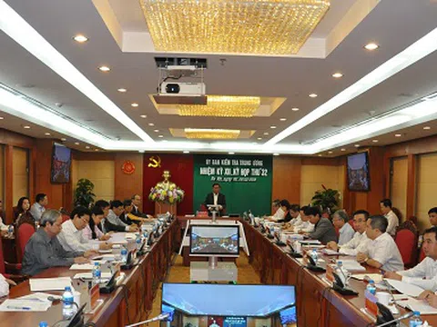 Bốn vị tướng bị kỷ luật cảnh cáo