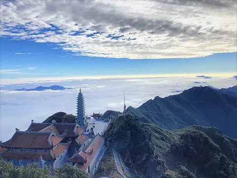 Những khoảnh khắc thiên nhiên chỉ Fansipan mới có