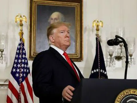 Hạ viện thông qua luật ngăn Mỹ rời khỏi NATO