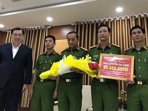 Thưởng "nóng" cho ban chuyên án phá vụ ma túy đá lớn nhất từ trước đến nay ở Đà Nẵng