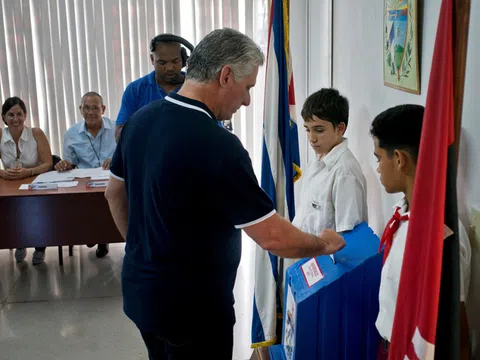 75% người dân Cuba bỏ phiếu thông qua dự thảo hiến pháp mới