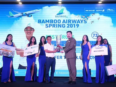 Vượt qua gần 1500 đối thủ, golfer Trần Lưu Sơn đăng quang vô địch