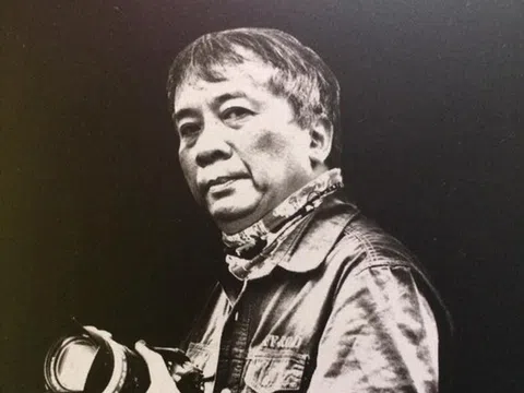 “Răng Sư tử”:  Cuốn sách trinh thám chính trị đáng đọc năm 2018…