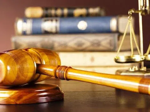 Tòa án quyết định lãi, lãi suất trong bản án