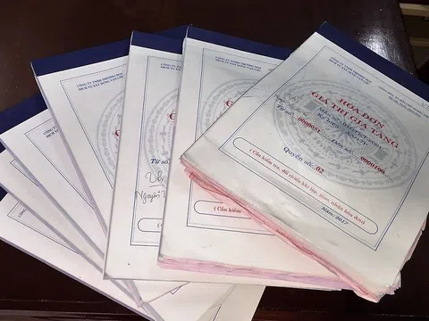 Bắt một loạt các “nữ quái” thành lập nhiều công ty “ma” mua bán hóa đơn trái phép