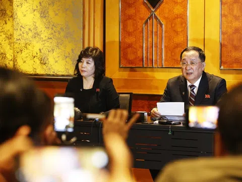 Triều Tiên khẳng định chỉ đề nghị Mỹ dỡ bỏ một phần lệnh cấm vận