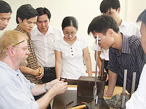 Giải đáp vướng mắc trong thực hiện BHXH  cho người lao động nước ngoài