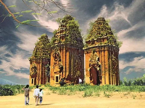 Quy Nhơn trong trải nghiệm tuyệt vời của những phóng viên nước ngoài