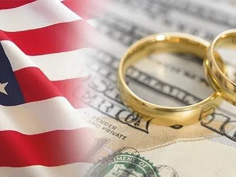 Mỹ bắt 50 người trong đường dây kết hôn giả với người Việt