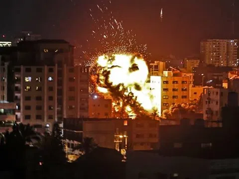 Phụ nữ, trẻ em chết trong các đợt không kích của Israel