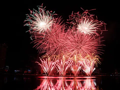 Tuyệt chiêu mua vé pháo hoa Đà Nẵng nhanh, gọn, rẻ