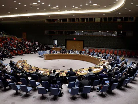 "Việt Nam: Đối tác tin cậy vì hòa bình bền vững"