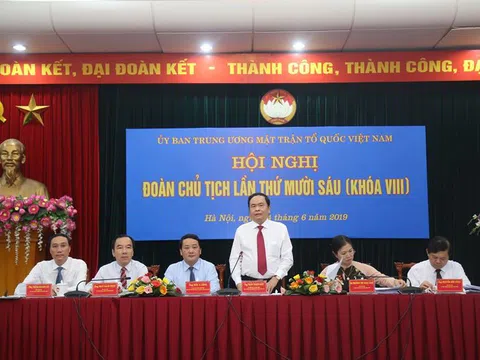 Đề nghị làm rõ việc 'bảo kê' trong việc mua bán xăng giả của Trịnh Sướng