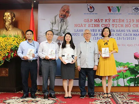 “Người có nhiều duyên nợ với báo chí” và phong cách Nhà báo Hồ Chí Minh