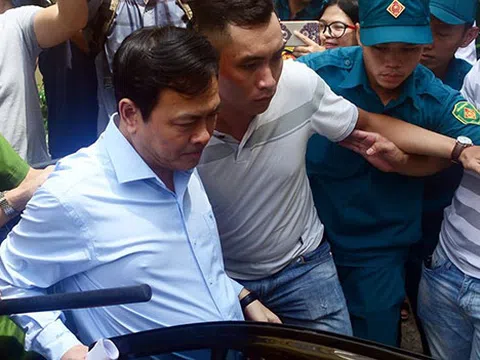 Vẫn đề nghị truy tố ông Nguyễn Hữu Linh dù không thể khẳng định "bàn tay trái" có hành vi dâm ô