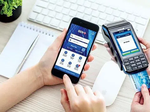 Thanh toán không dùng tiền mặt thúc đẩy minh bạch, công khai, phòng, chống tham nhũng, rửa tiền